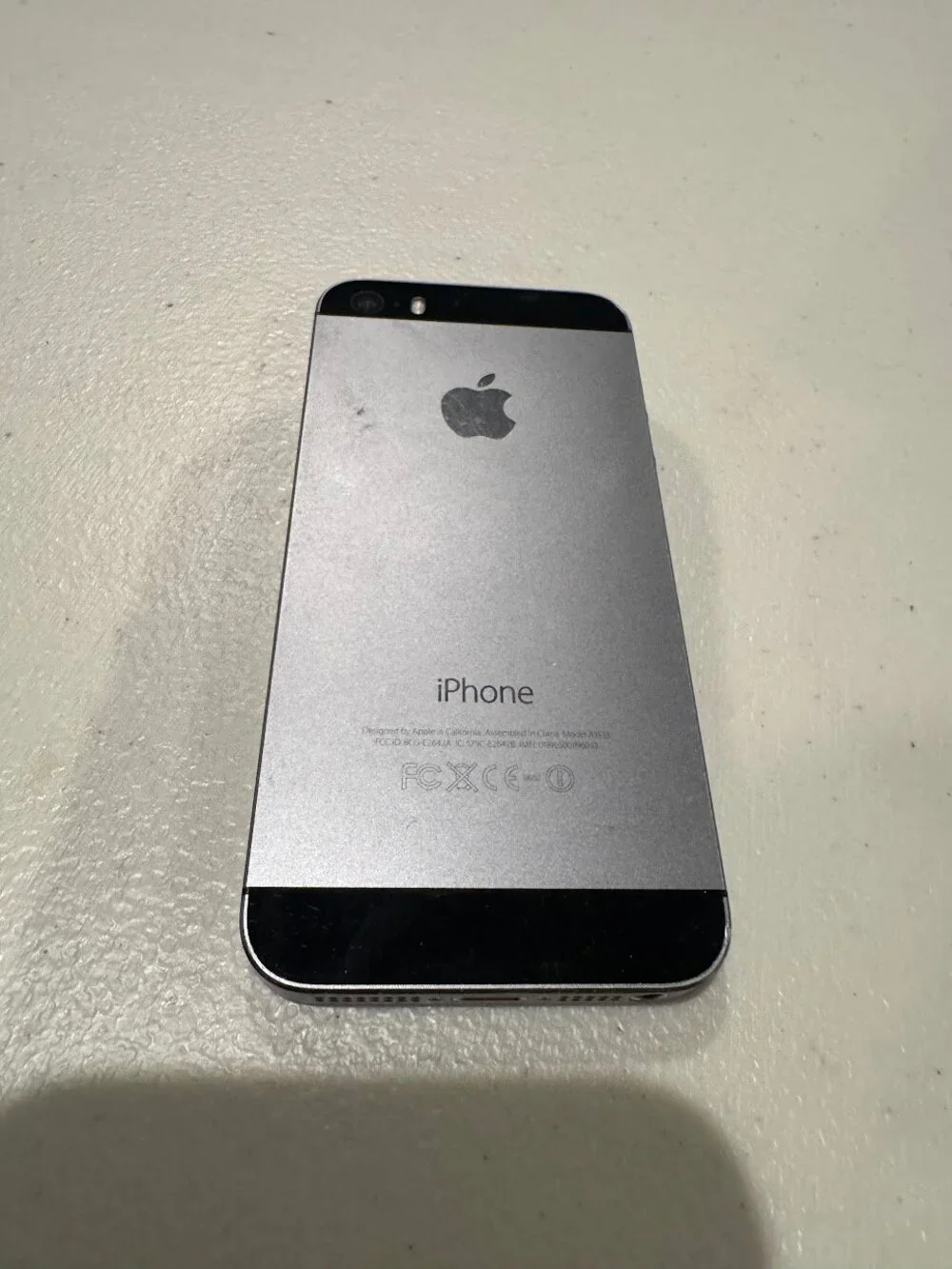 Apple iPhone 5 - Not Working - For Parts or Repair